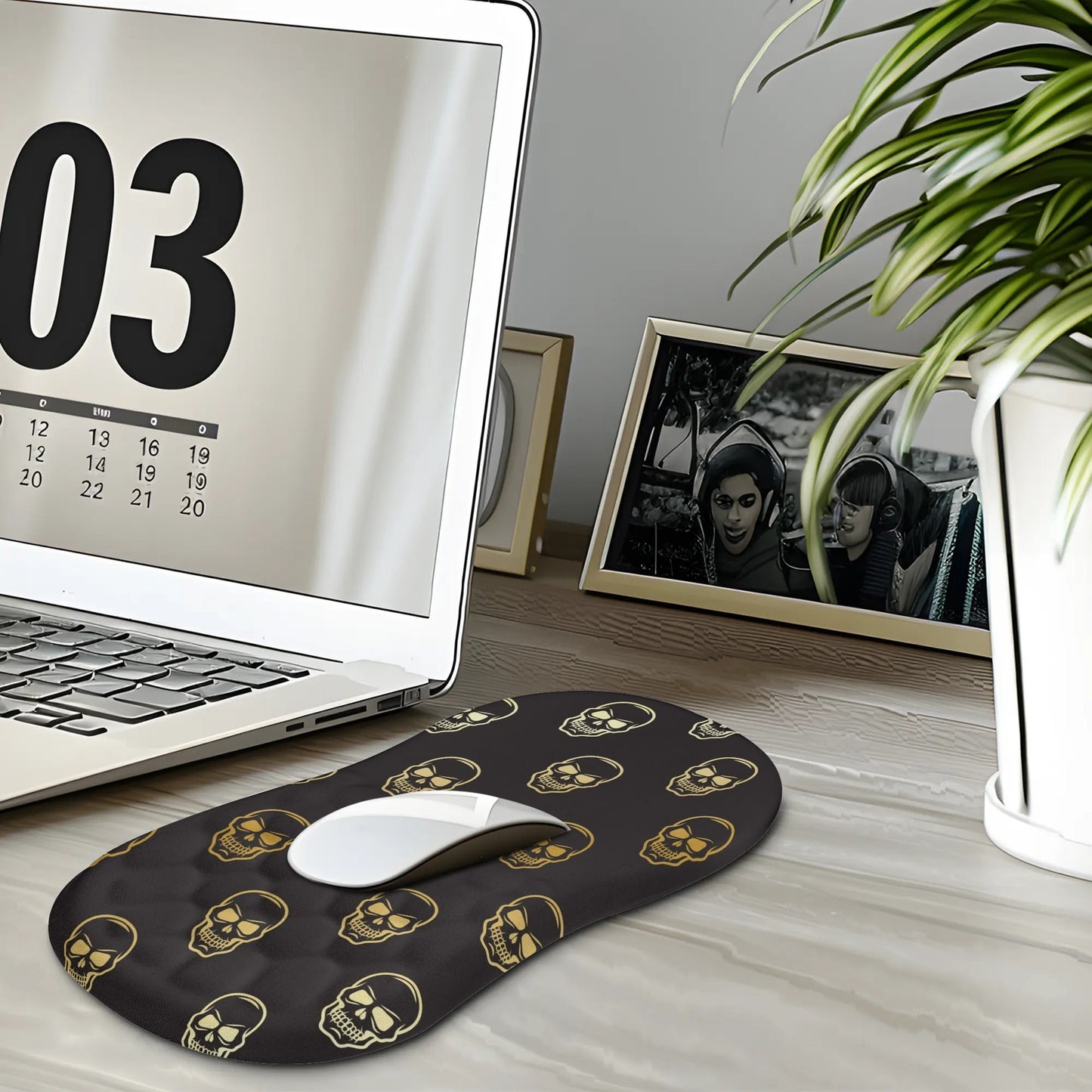 Smiling Skulls Mouse Pad Wrist Rest