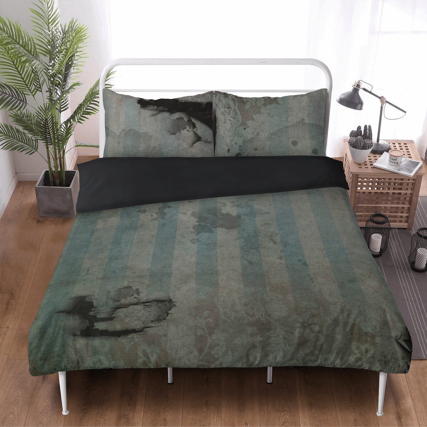 Stripped Vintage Gothic 3 Pcs Beddings