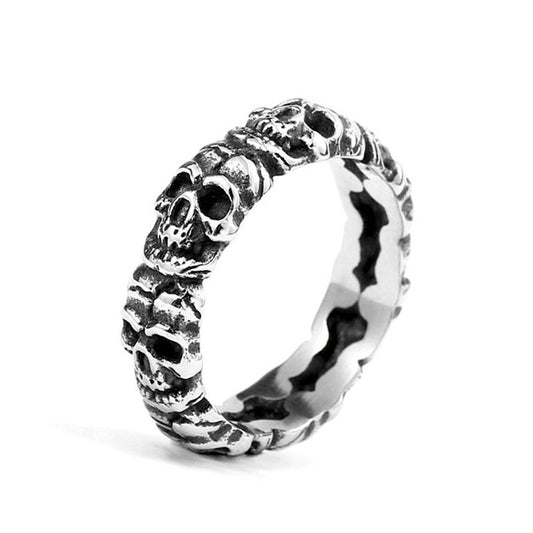 Thin Skull Ring